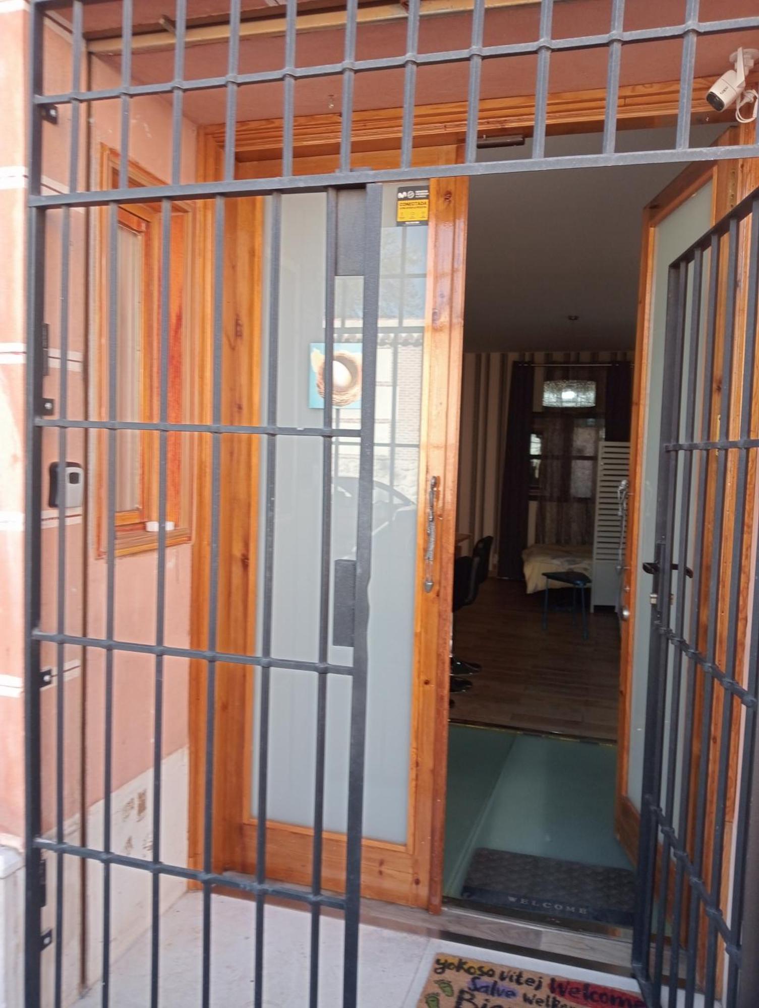 阿尔卡拉德荷那利斯El Nido De La Cigueena公寓 客房 照片